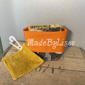 Panier de lingettes démaquillantes
